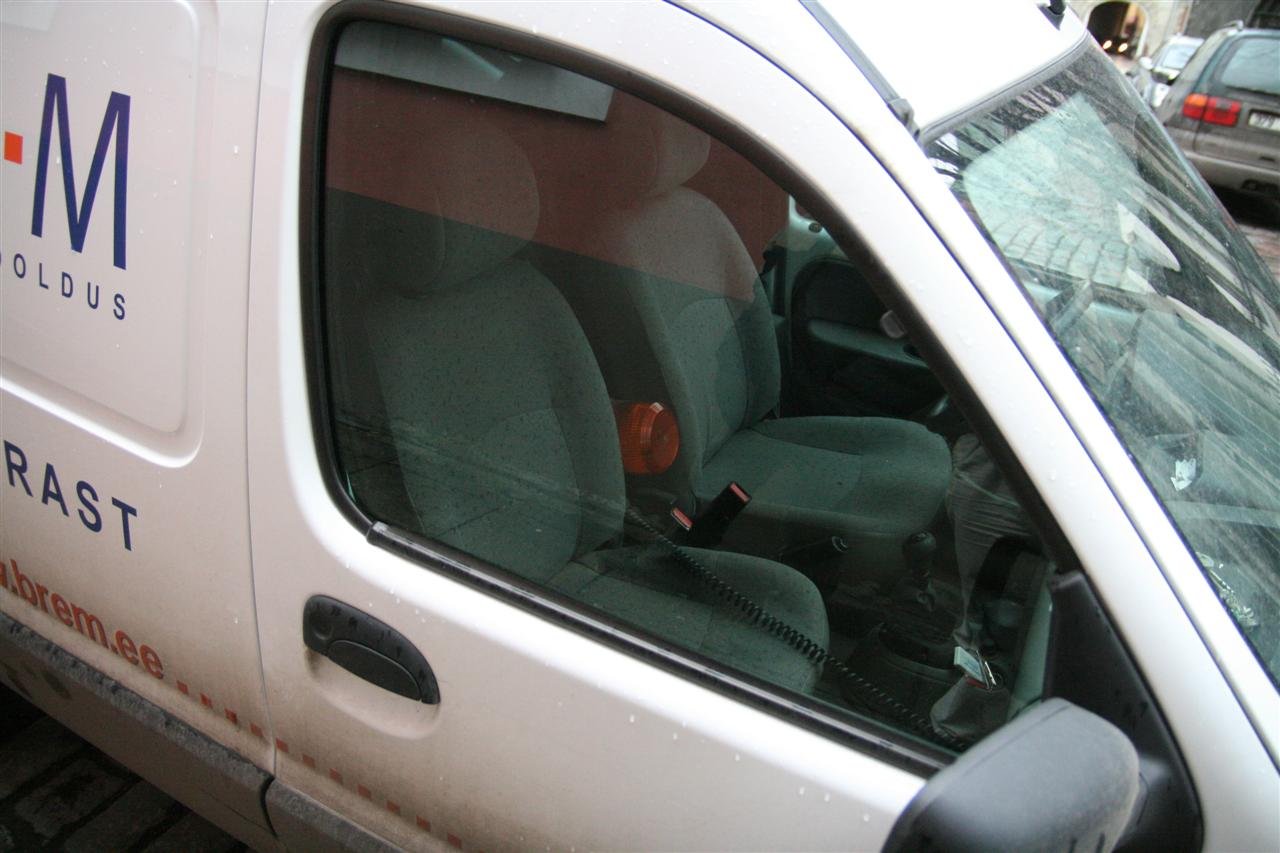 photo2.jpg