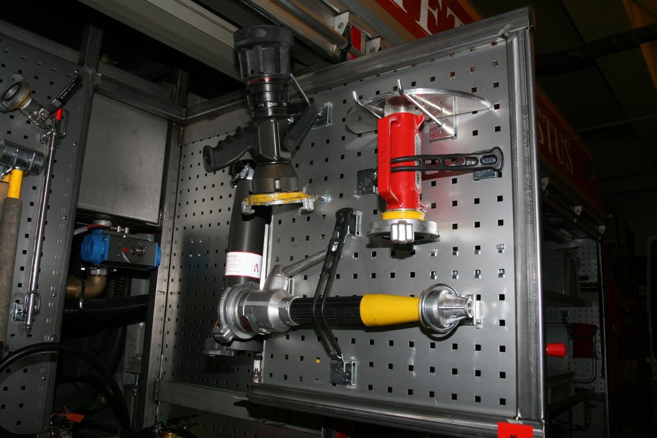 photo2.jpg