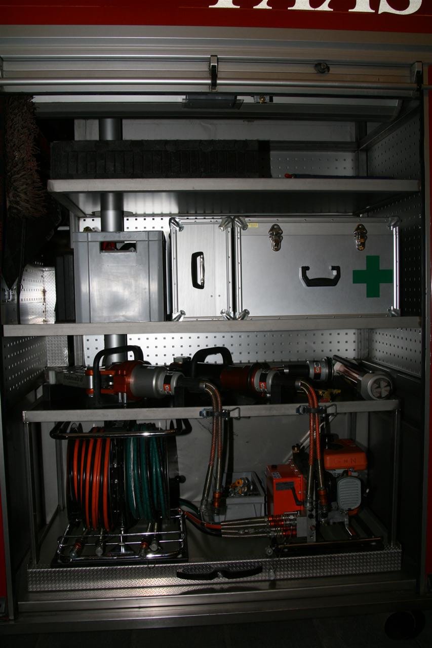 photo4.jpg