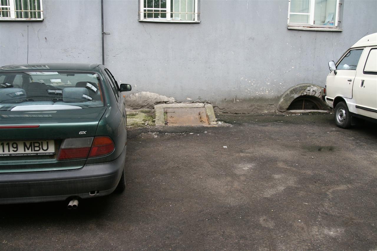 photo2.jpg
