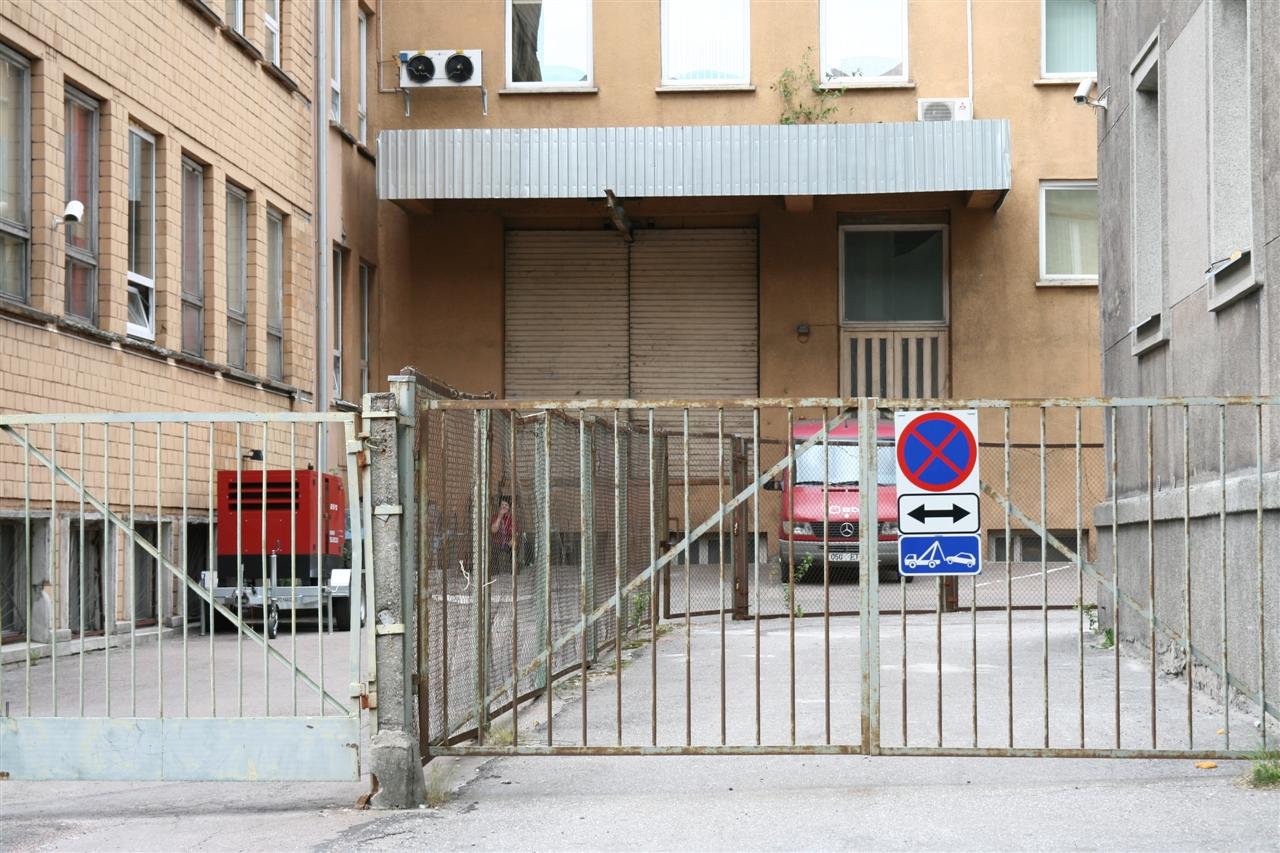 photo4.jpg